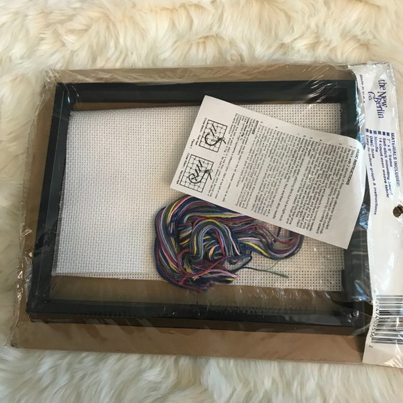 Friends counted cross stitch kit with frame New - Picture 2 of 6